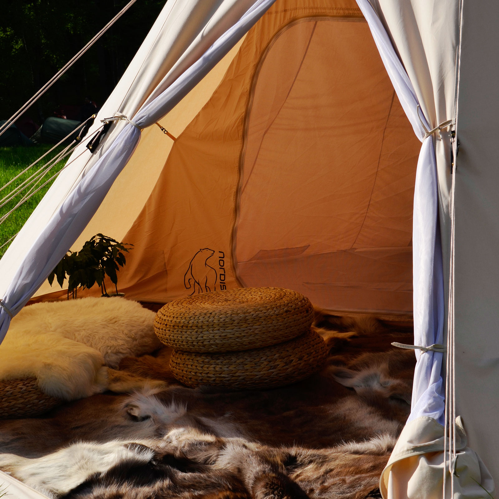 新品 Nordisk Alfheim 19.6 m² Zip-in-Floor alfheim-196-m2-glamping-tent-8